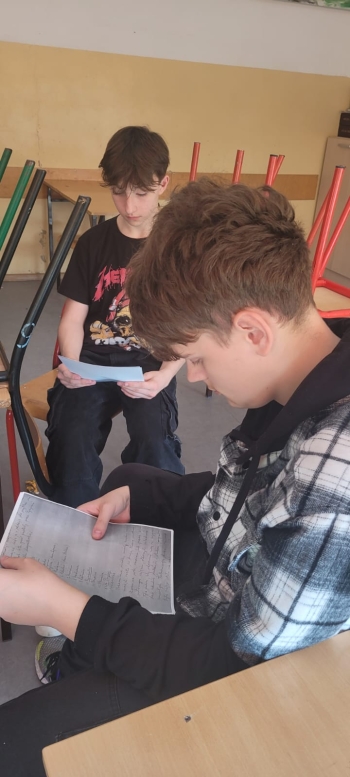 Pierwsze dokumenty powojene