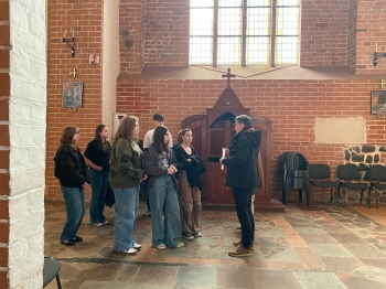 Bardzo ciekawe spotkanie z archeologiem2