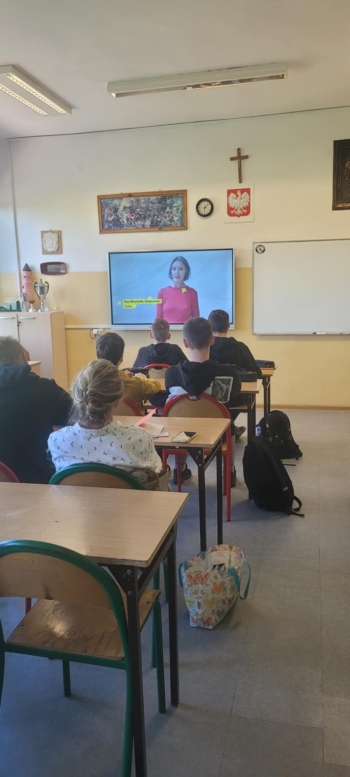 28c6ef4a-4fc7-4ba6-a9b2-42590affea95