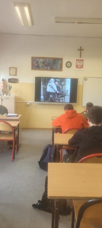 2147d8c1-2b34-4f3e-9fff-a22ef2950b1e