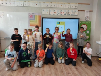 85393043-7af6-44b3-88f2-18df2a665e65