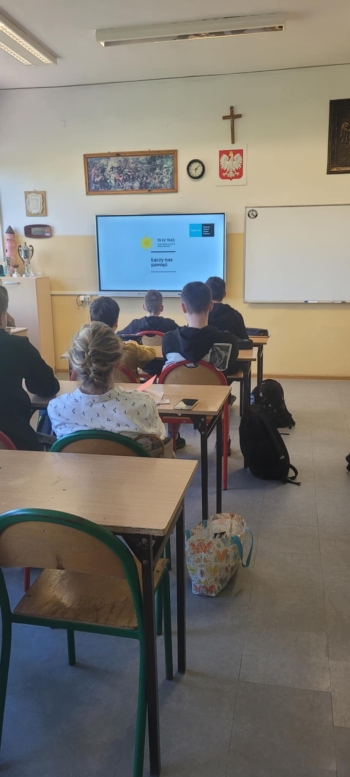 d2354cb3-0a8b-4ba7-bbea-90ba8f0dcc90