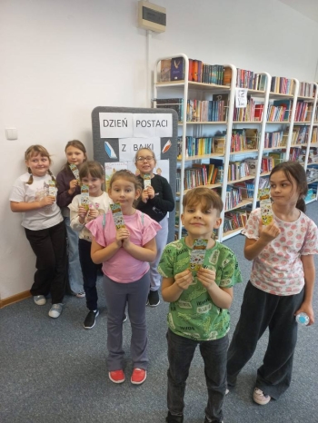 574602981_1297949662134803_2797267871525067531_n