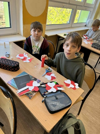 578081254_1299568768639559_263514785935078475_n