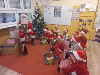 594068048_1321061776490258_4912085556812269062_n