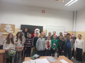 595575219_1321062249823544_6028336226125304068_n