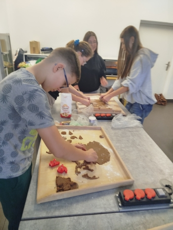 594514995_1321088326487603_3579894859453553383_n