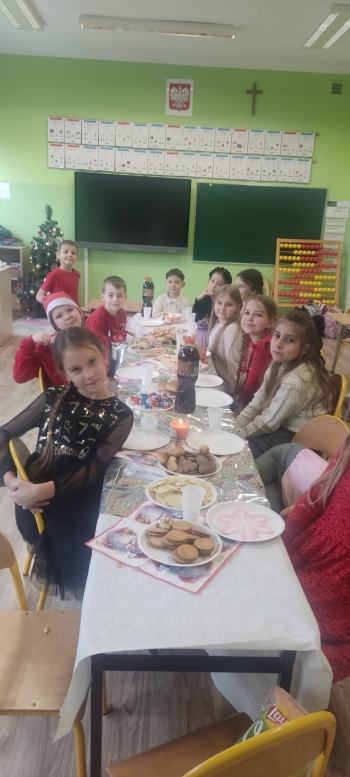 600353759_1331804468749322_1200508294468686809_n