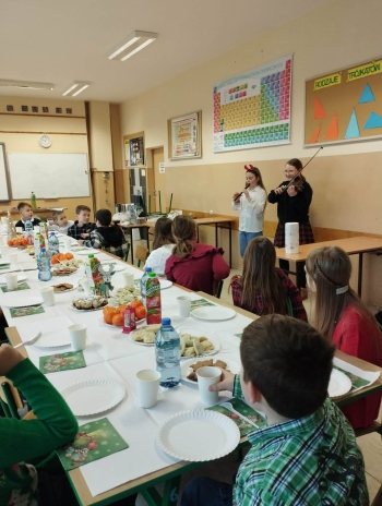 600374615_1330960935500342_1656363446908204951_n