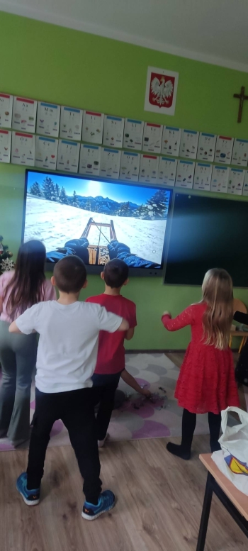 601838601_1331802602082842_1108232615096759960_n