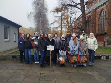 Pomaganie ma sens...