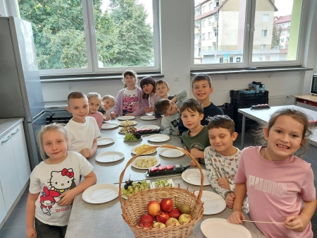Owocowo i kolorowo w klasie 1c