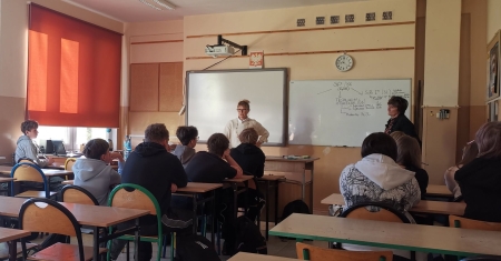 Ogólnopolski Tydzień Kariery - pracownice Poradni Psychologiczno - Pedagogicznej w Pyrzyca